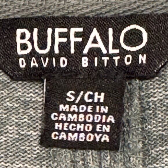 BUFFALO David Bitton Green Light Weight Size S Knit V-Neck Sweater - Picture 6 of 6